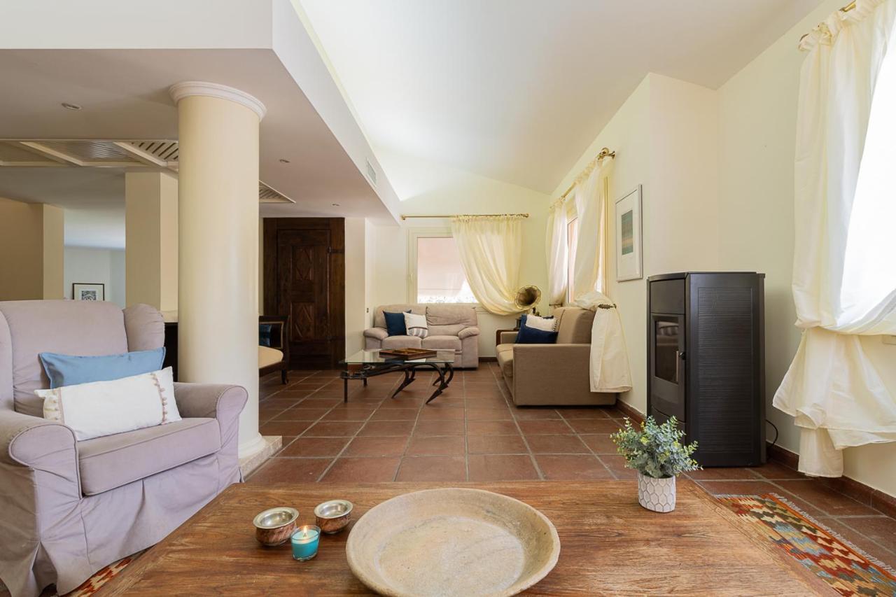 Villa Caterina La Maddalena  외부 사진