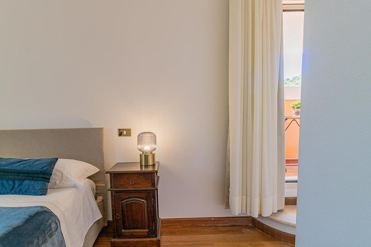 Villa Caterina La Maddalena  외부 사진